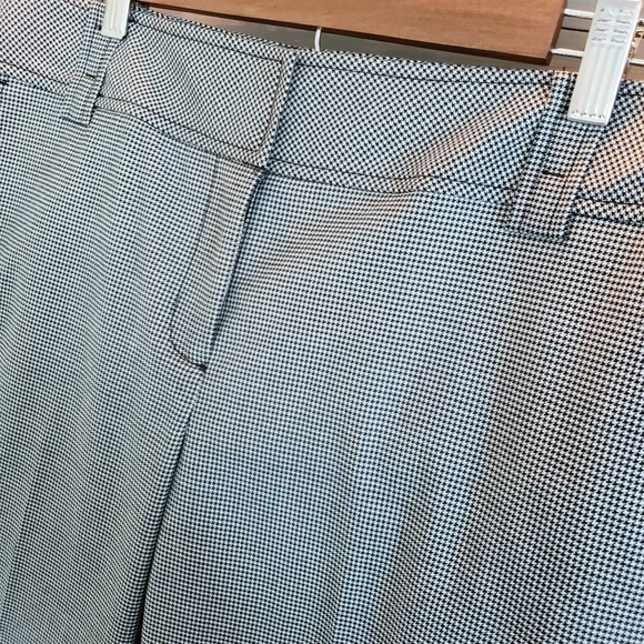 Ann Taylor Black & White Houndstooth Wide Leg Capri Pants, sz 8 - Picture 4 of 8